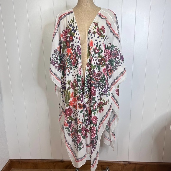 Figleaf Boutique Floral Kimono OSFA NWT - Picture 1 of 4